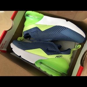 Nike air max 270 brand new sz 13 kids. Unisex